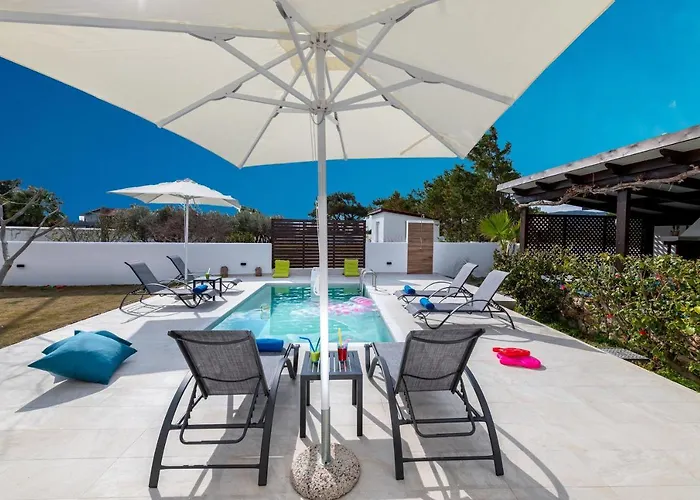 Evilion Villa Gennadi